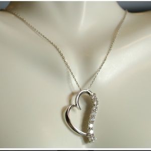 ❤  GENIUNE TOPAZ HEART NECKLACE